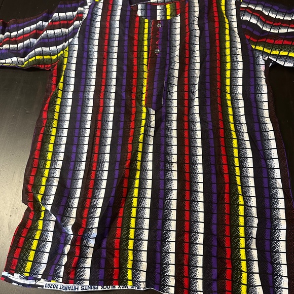 African attire - Picture 2 of 2